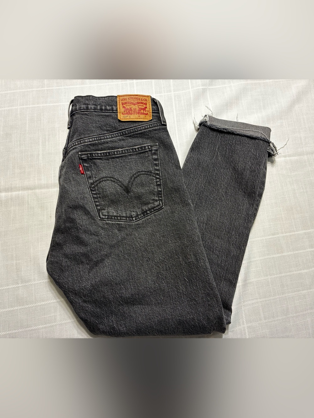Levi's Women's Straight Leg Black Distressed Denim Jeans With Button Fly - Picture 6 of 9